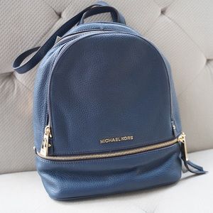 Michael Kors Rhea ZIP Backpack Small New!